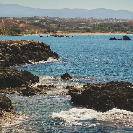 מלון Elia Sea 4*