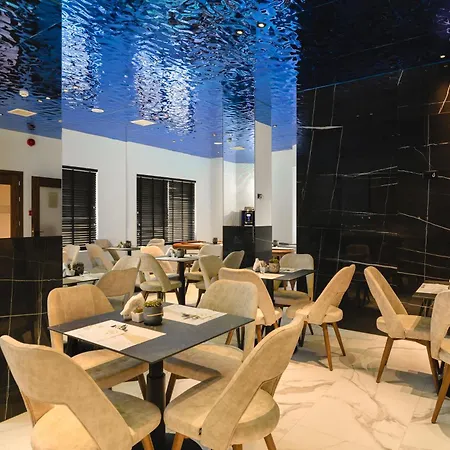 Готель Elia Sea 4*